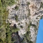 Le Mt Julien, ses grottes et ses vallons Photo2